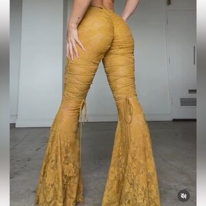 Laina Rauma Honey/Yellow
LUVRGRL set (3 pieces)